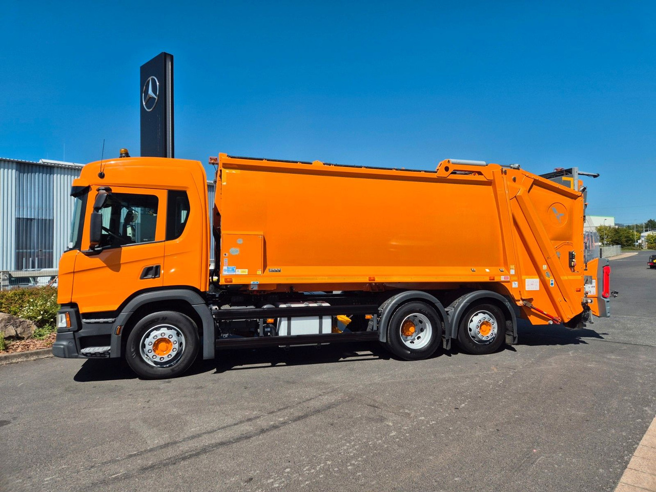 Scania P 320 B6x2*4NA Olympus 21 W ASF Hecklader - شاحنة القمامة: صور 4 Scania P 320 B6x2*4NA Olympus 21 W ASF Hecklader - شاحنة القمامة: صور 4