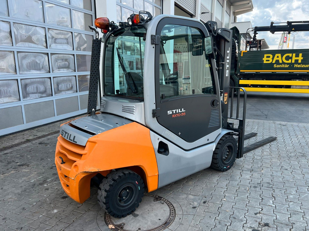 Still RX70-35 / Triplex: 4.60m / nur 2.911h! / SS - رافعة شوكية ديزل: صور 3 Still RX70-35 / Triplex: 4.60m / nur 2.911h! / SS - رافعة شوكية ديزل: صور 3