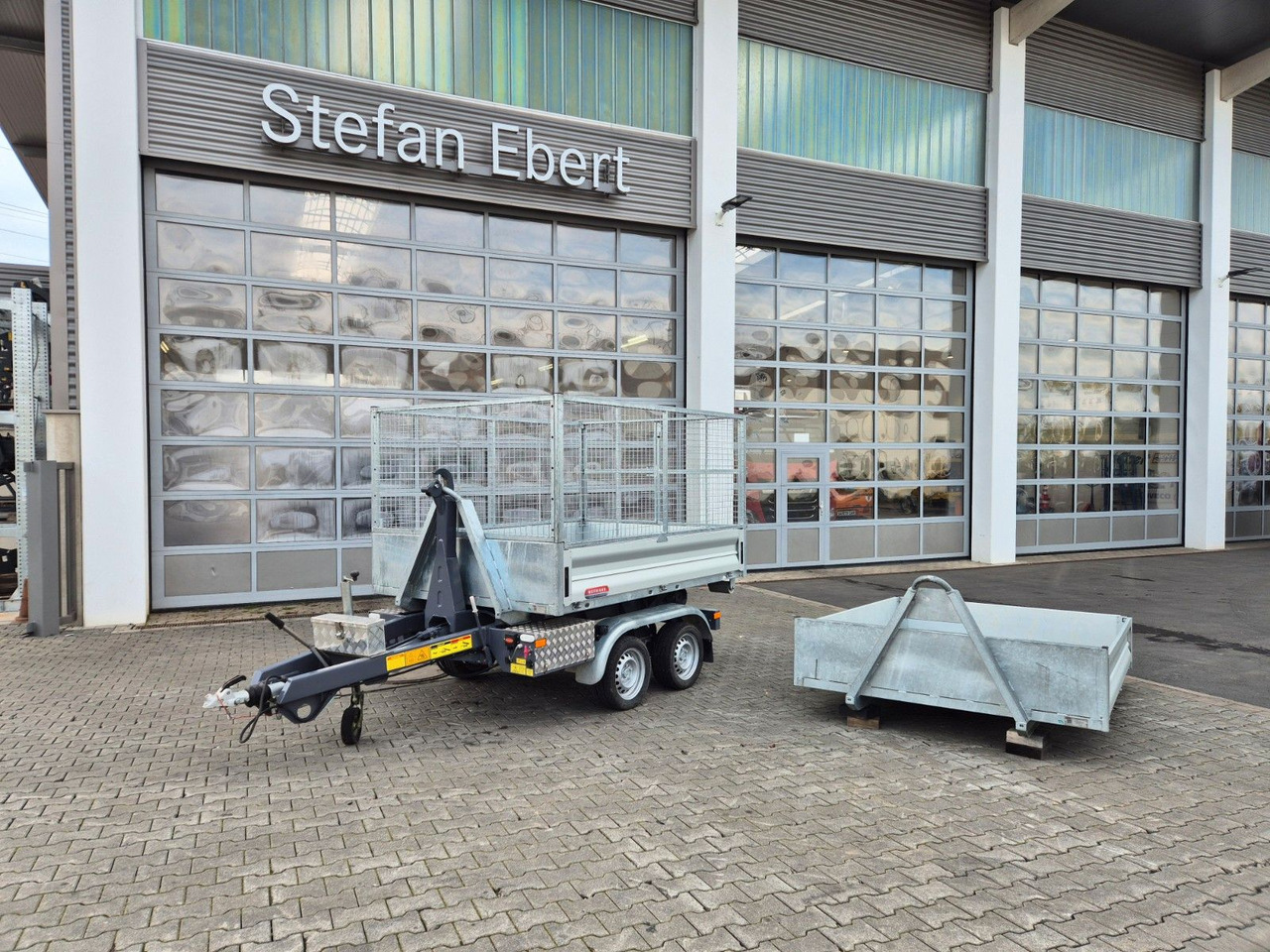 Wörmann Abrollkipper Mulde Gitterbox - مقطورة هوك ليفت/ لود لوجر: صور 3 Wörmann Abrollkipper Mulde Gitterbox - مقطورة هوك ليفت/ لود لوجر: صور 3