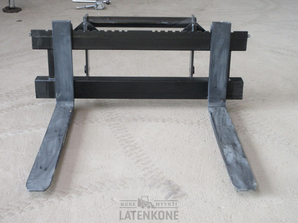 Laten Trukkipiikit 5000kg 1500mm/1200mm 3A Manitou - شوكات - آلات البناء: صور 2 Laten Trukkipiikit 5000kg 1500mm/1200mm 3A Manitou - شوكات - آلات البناء: صور 2