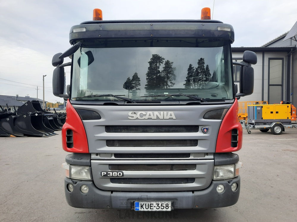 Scania P380 8x2 koneenkuljetusauto - شاحنة نقل سيارات شاحنة: صور 4 Scania P380 8x2 koneenkuljetusauto - شاحنة نقل سيارات شاحنة: صور 4