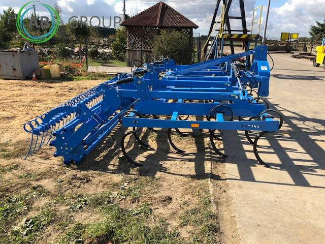 Cultivator and stubble cultivator hydraulically folded 5 m Agristal KUŚ - مسلفة: صور 5 Cultivator and stubble cultivator hydraulically folded 5 m Agristal KUŚ - مسلفة: صور 5