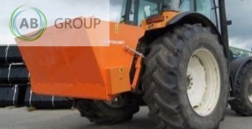Hydramet tractor sand spreader T-018 - الرمال مفرشة: صور 1 Hydramet tractor sand spreader T-018 - الرمال مفرشة: صور 1