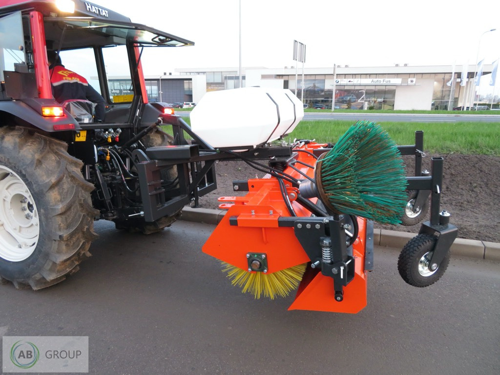 Metal-Technik sweeper 1,8m - مكنسة - سيارة بلدية: صور 1 Metal-Technik sweeper 1,8m - مكنسة - سيارة بلدية: صور 1