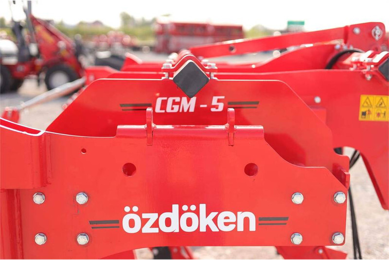 Özdöken pług dłutowy CGM-5 - dostępny od ręki - محراث: صور 2 Özdöken pług dłutowy CGM-5 - dostępny od ręki - محراث: صور 2
