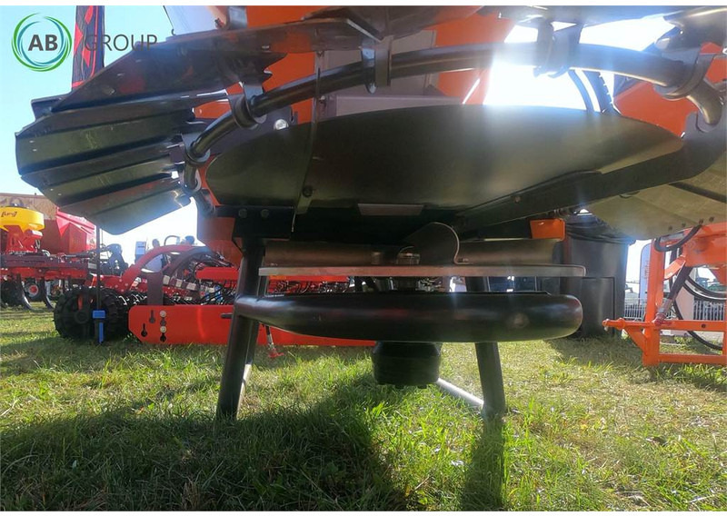 Pom Augustów posypywarka Motyl N031M napęd hydrauliczn - قرص مسلفة: صور 4 Pom Augustów posypywarka Motyl N031M napęd hydrauliczn - قرص مسلفة: صور 4