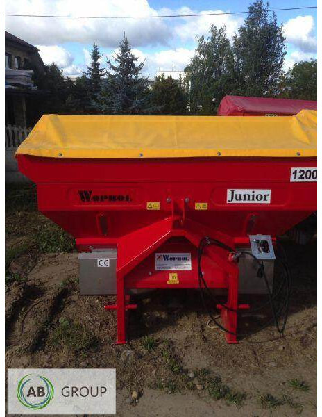 Woprol rozsiewacz do nawozu JUNIOR II 1200, 1200 l - آلة رش الأسمدة: صور 1 Woprol rozsiewacz do nawozu JUNIOR II 1200, 1200 l - آلة رش الأسمدة: صور 1