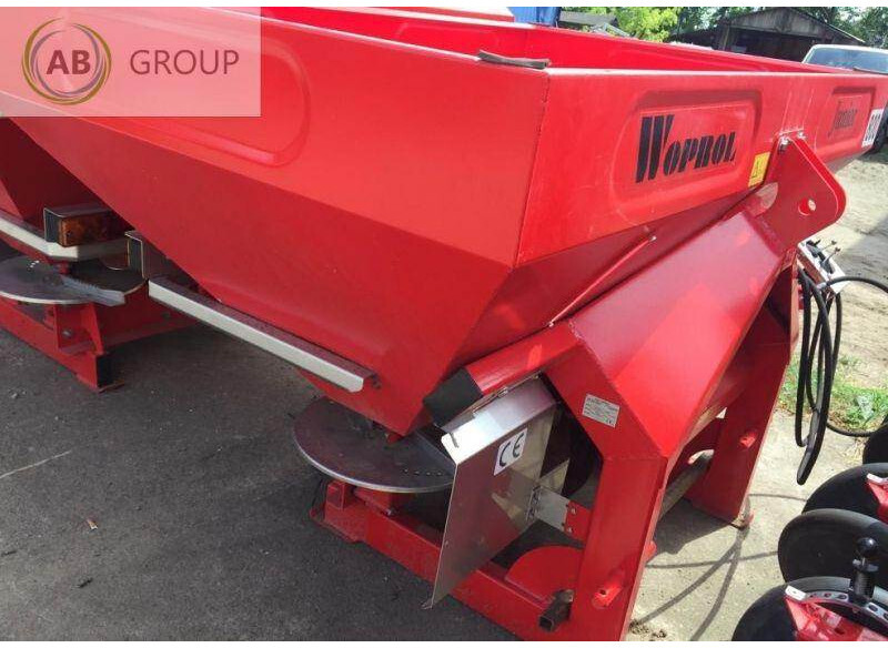 Woprol rozsiewacz do nawozu JUNIOR II 600, 600 l - آلة رش الأسمدة: صور 1 Woprol rozsiewacz do nawozu JUNIOR II 600, 600 l - آلة رش الأسمدة: صور 1