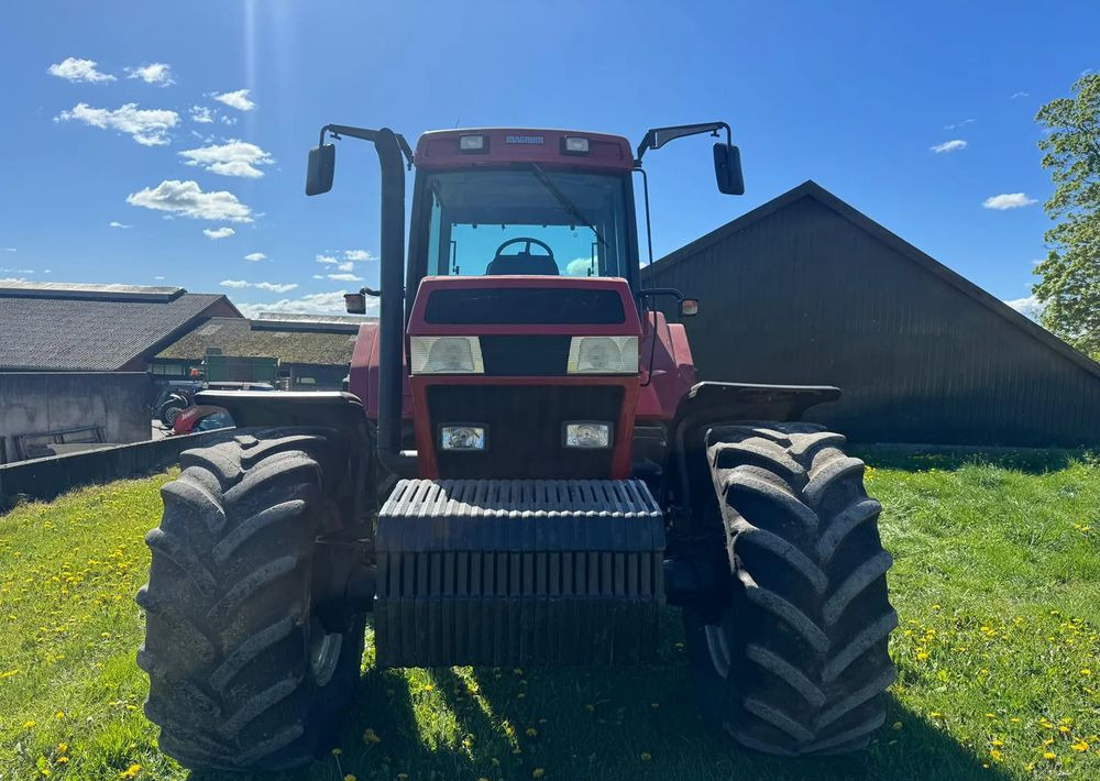 Case IH Magnum 7210 Pro - جرار: صور 5 Case IH Magnum 7210 Pro - جرار: صور 5