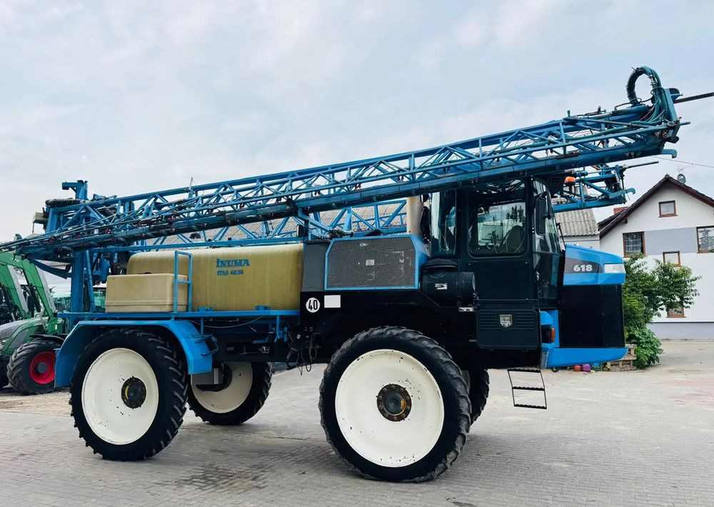 Challenger ROGATOR 618 - آلة الرش: صور 2 Challenger ROGATOR 618 - آلة الرش: صور 2