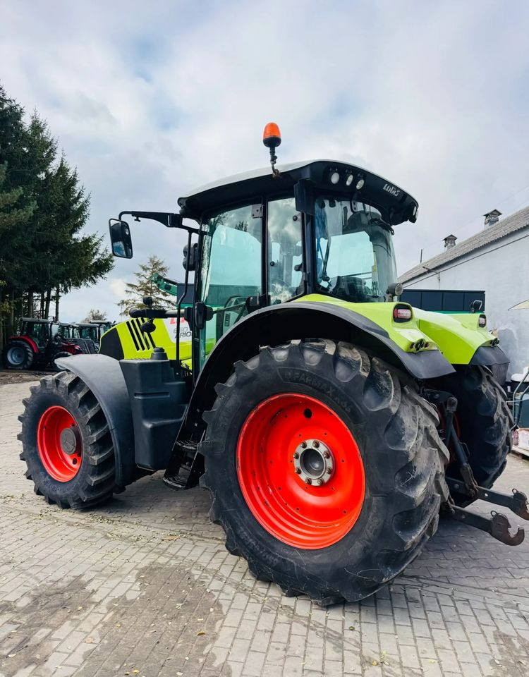 Claas Arion 650 - جرار: صور 5 Claas Arion 650 - جرار: صور 5