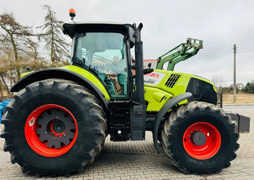Claas Axion 850 - جرار: صور 2 Claas Axion 850 - جرار: صور 2