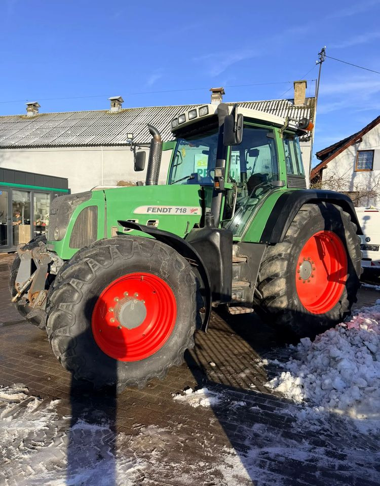 Fendt 718 Vario TMS - جرار: صور 4 Fendt 718 Vario TMS - جرار: صور 4