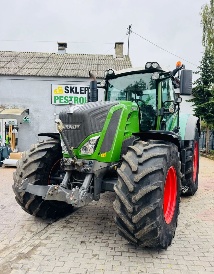 Fendt 828 Vario Profi Plus - جرار: صور 4 Fendt 828 Vario Profi Plus - جرار: صور 4