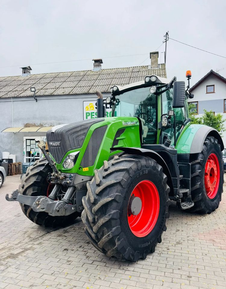 Fendt 828 Vario Profi Plus - جرار: صور 1 Fendt 828 Vario Profi Plus - جرار: صور 1