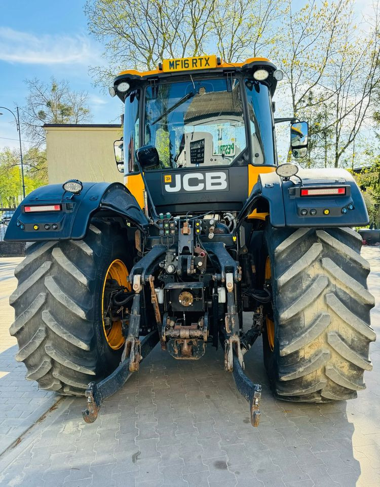 JCB Fastrac 4220 - جرار: صور 3 JCB Fastrac 4220 - جرار: صور 3