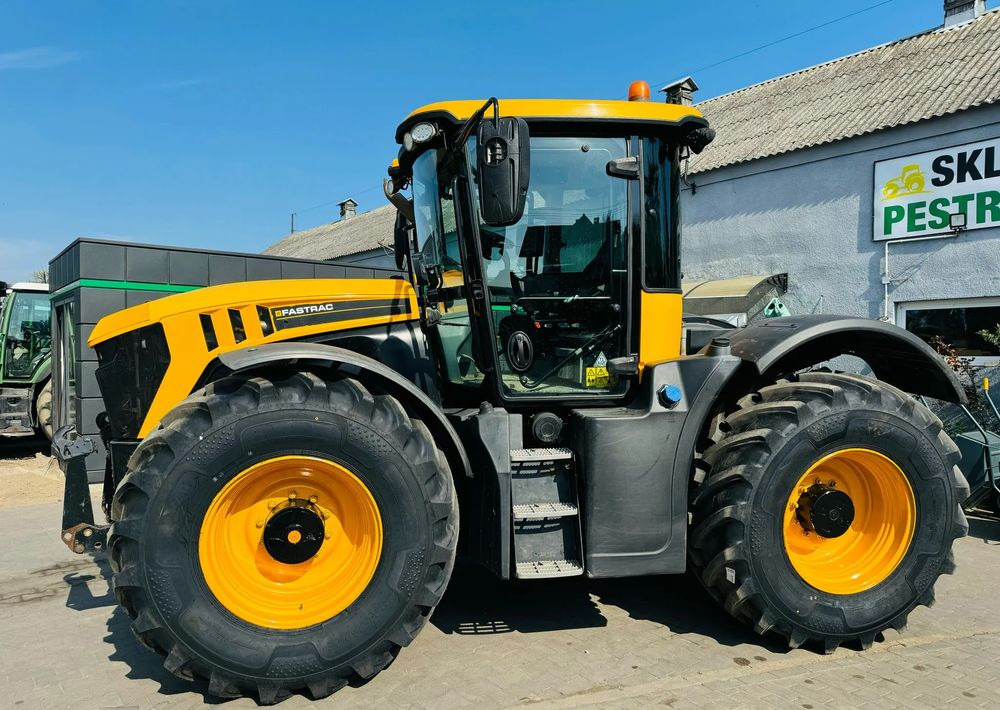 JCB Fastrac 4220 - جرار: صور 4 JCB Fastrac 4220 - جرار: صور 4