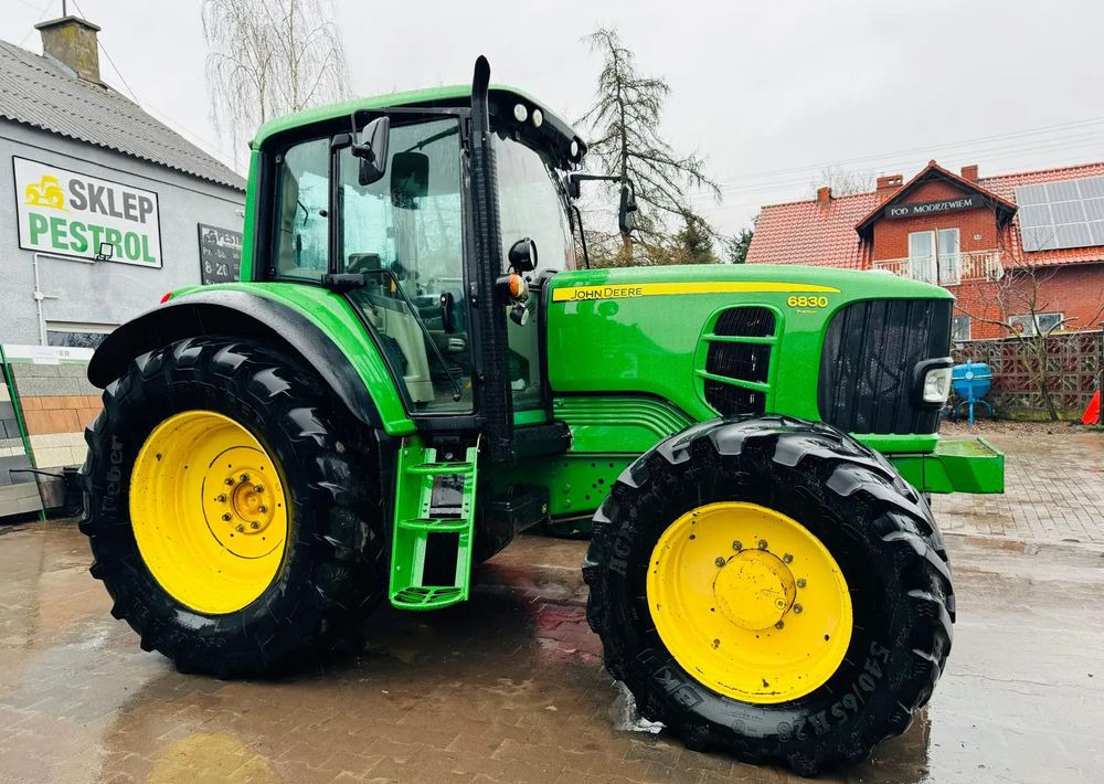 John Deere 6830 PREMIUM - جرار: صور 2 John Deere 6830 PREMIUM - جرار: صور 2