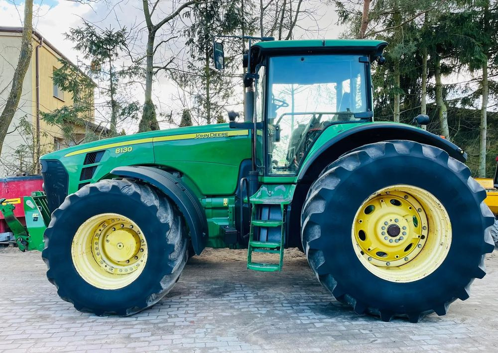 جرار John Deere 8130: صور 10