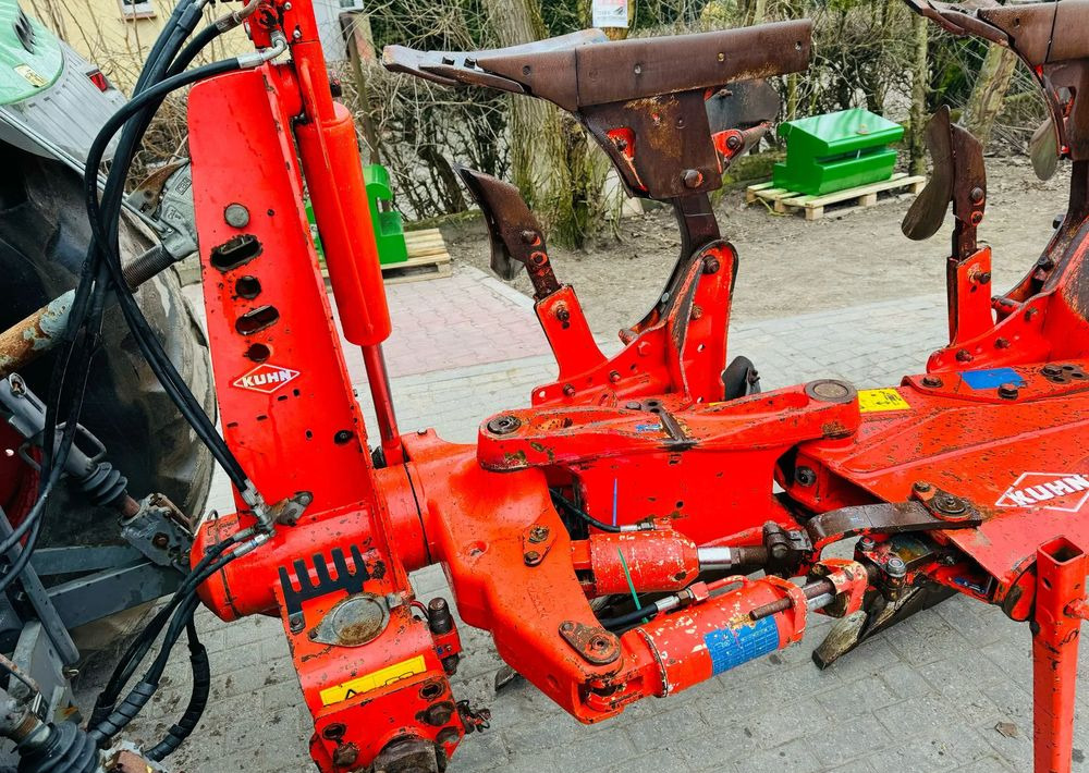 Kuhn Multi-master 122 - محراث: صور 2 Kuhn Multi-master 122 - محراث: صور 2