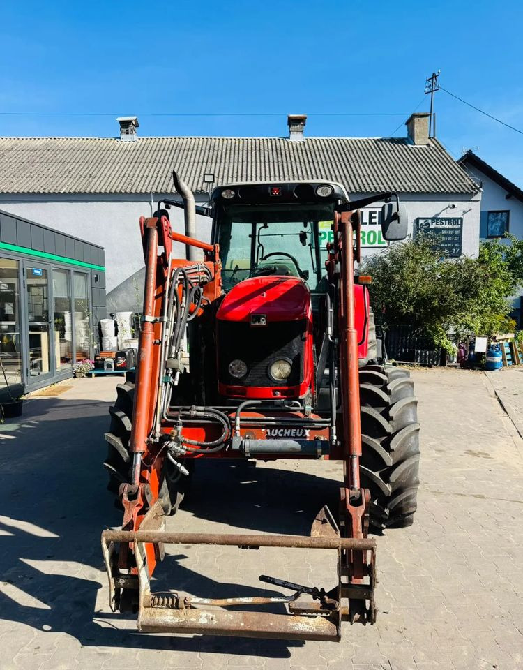 Massey Ferguson 6490 Dyna 6 - جرار: صور 5 Massey Ferguson 6490 Dyna 6 - جرار: صور 5
