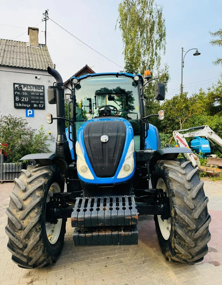 New Holland T5.110 - جرار: صور 4 New Holland T5.110 - جرار: صور 4