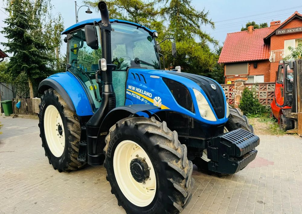 New Holland T5.110 - جرار: صور 5 New Holland T5.110 - جرار: صور 5
