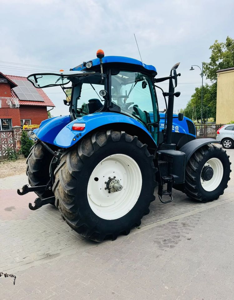 جرار New Holland T7.210: صور 6