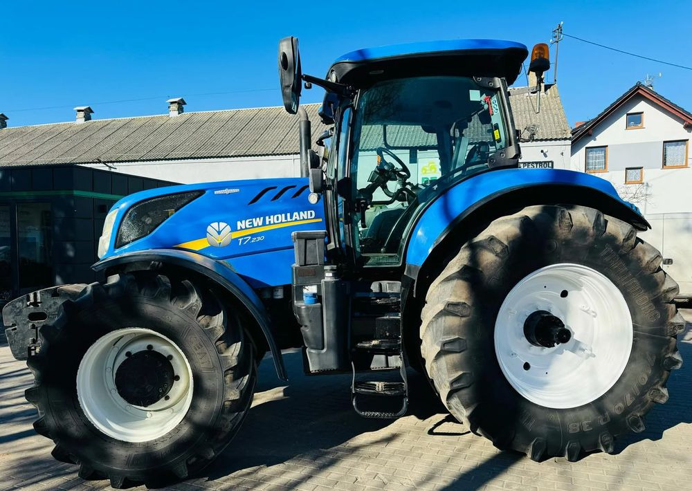 New Holland T7.230 - جرار: صور 1 New Holland T7.230 - جرار: صور 1