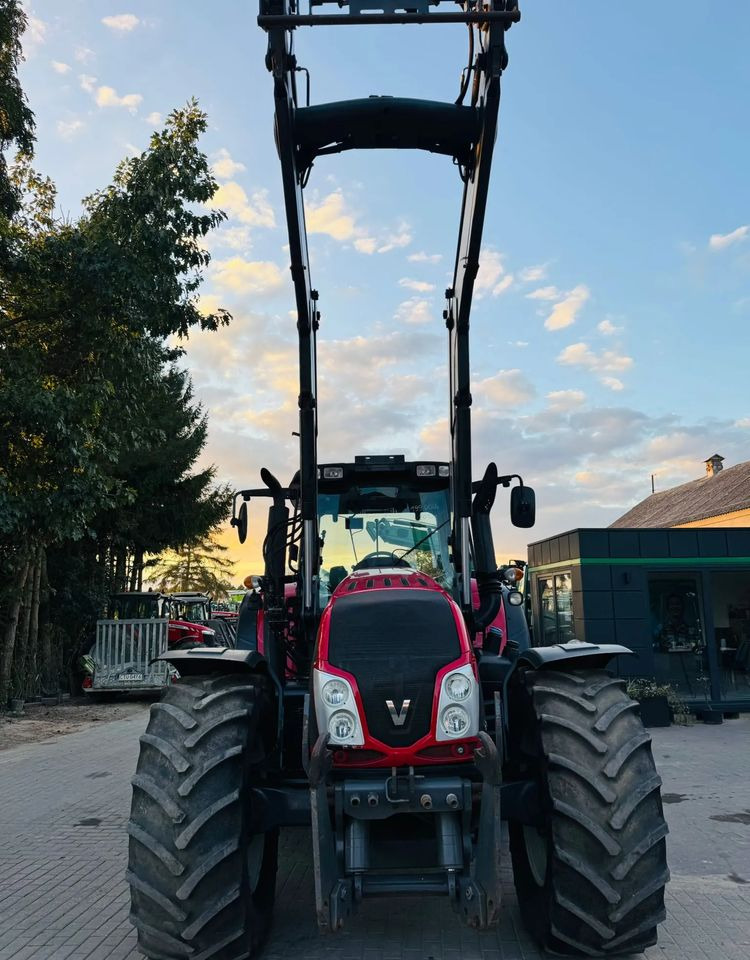 جرار Valtra T213 Versu: صور 14