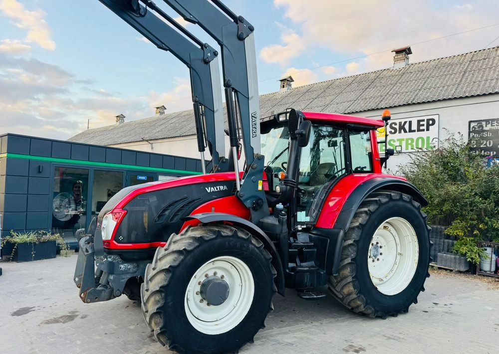 جرار Valtra T213 Versu: صور 15