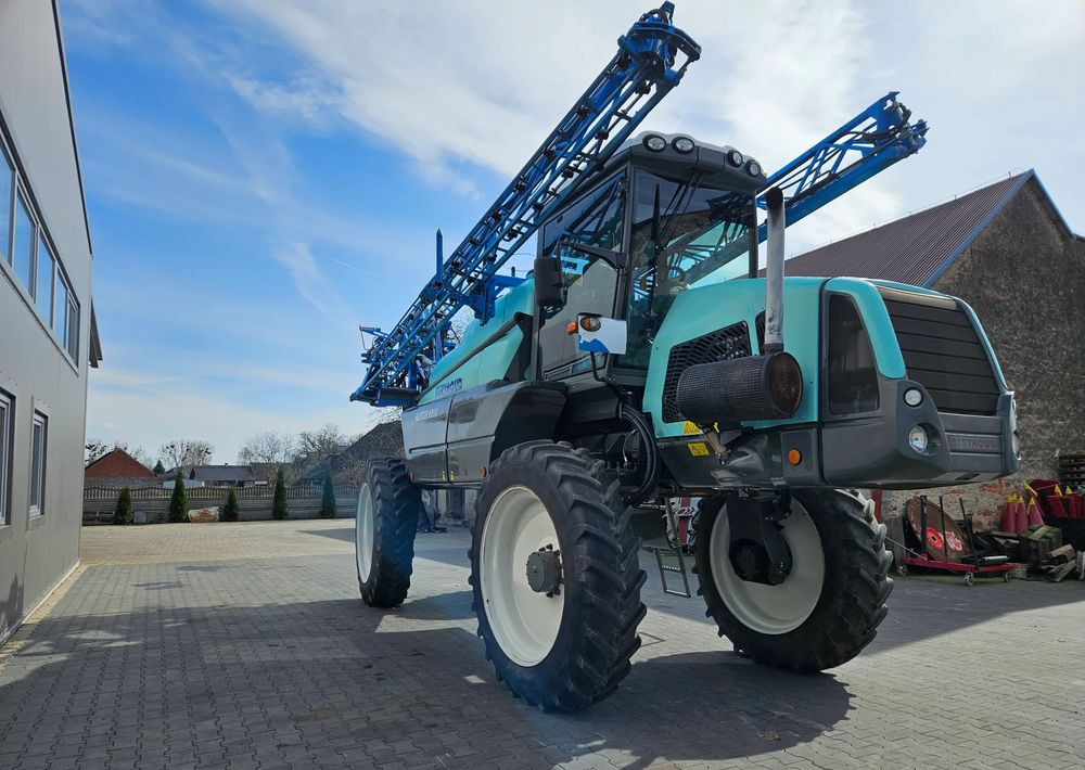 Berthoud Raptor 4200 D.P. TRONIC - آلة الرش: صور 2 Berthoud Raptor 4200 D.P. TRONIC - آلة الرش: صور 2