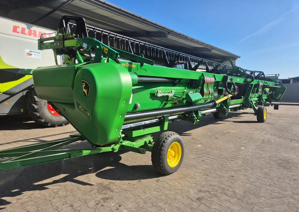 John Deere 640 EX PF635 - حصادة شاملة - الرأس: صور 1 John Deere 640 EX PF635 - حصادة شاملة - الرأس: صور 1