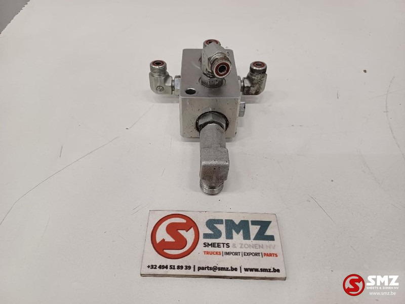 Caterpillar Hydraulic block Caterpillar - علم السوائل المتحركة - شاحنة: صور 4 Caterpillar Hydraulic block Caterpillar - علم السوائل المتحركة - شاحنة: صور 4