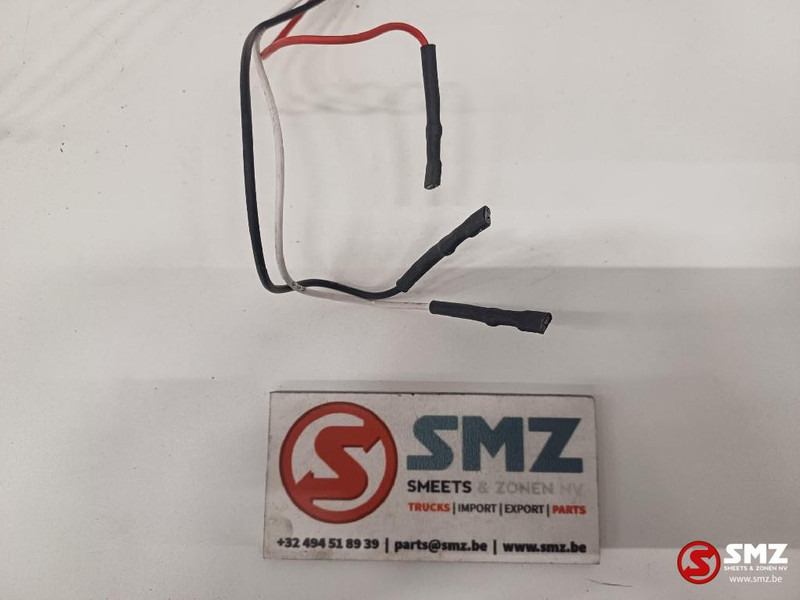 Caterpillar Lightning wire harness Caterpillar - الكابلات / الأسلاك - شاحنة: صور 3 Caterpillar Lightning wire harness Caterpillar - الكابلات / الأسلاك - شاحنة: صور 3