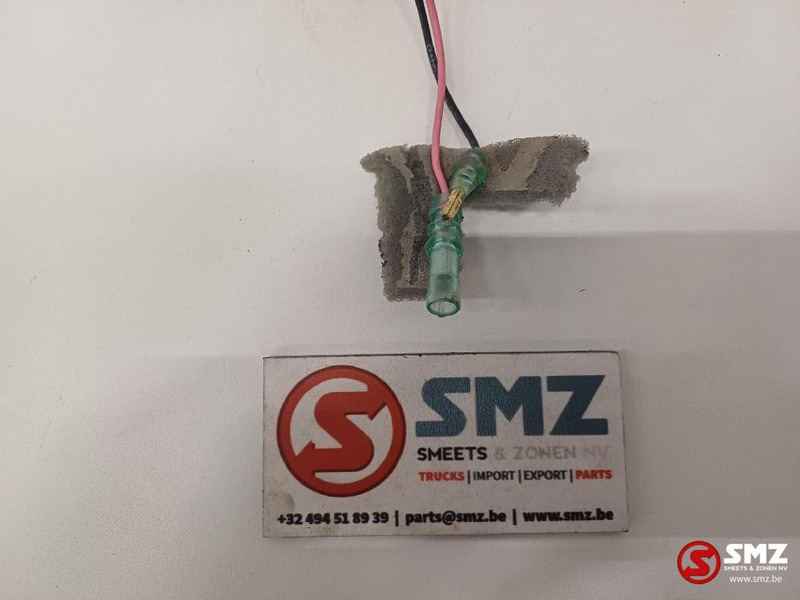 Caterpillar Lightning wire harness Caterpillar - الكابلات / الأسلاك - شاحنة: صور 2 Caterpillar Lightning wire harness Caterpillar - الكابلات / الأسلاك - شاحنة: صور 2