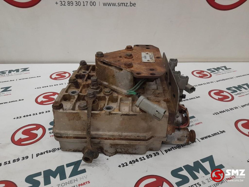 Caterpillar Occ kleppenhuis D6M Caterpillar - قطع الغيار - شاحنة: صور 3 Caterpillar Occ kleppenhuis D6M Caterpillar - قطع الغيار - شاحنة: صور 3