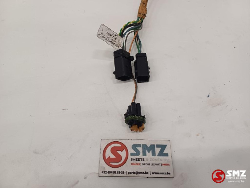 Caterpillar Wire harness Caterpillar - الكابلات / الأسلاك - معدات المناولة: صور 4 Caterpillar Wire harness Caterpillar - الكابلات / الأسلاك - معدات المناولة: صور 4
