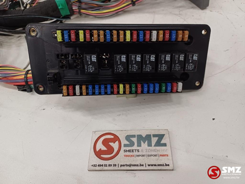 Caterpillar Wiring harness cab Caterpillar - الكابلات / الأسلاك - شاحنة: صور 2 Caterpillar Wiring harness cab Caterpillar - الكابلات / الأسلاك - شاحنة: صور 2