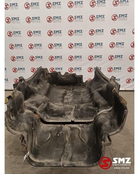DAF Occ beschermkap motorruimte daf xf 106 1949415 - الإطار / الشاسيه - شاحنة: صور 1 DAF Occ beschermkap motorruimte daf xf 106 1949415 - الإطار / الشاسيه - شاحنة: صور 1