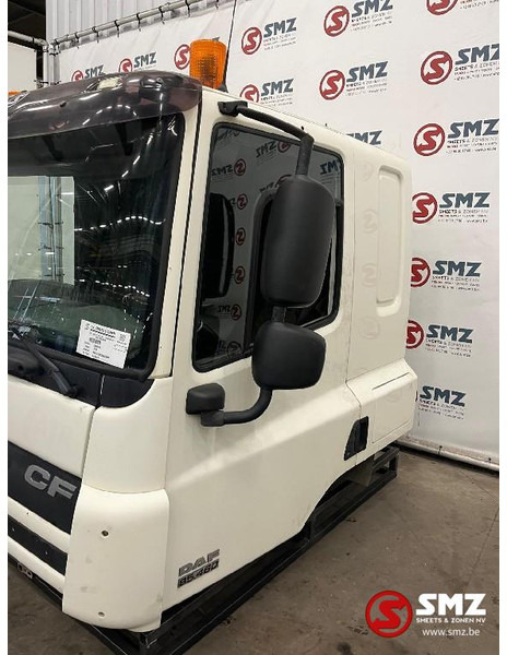 DAF Occ cabine compleet DAF - الكابينة والداخلية - شاحنة: صور 4 DAF Occ cabine compleet DAF - الكابينة والداخلية - شاحنة: صور 4