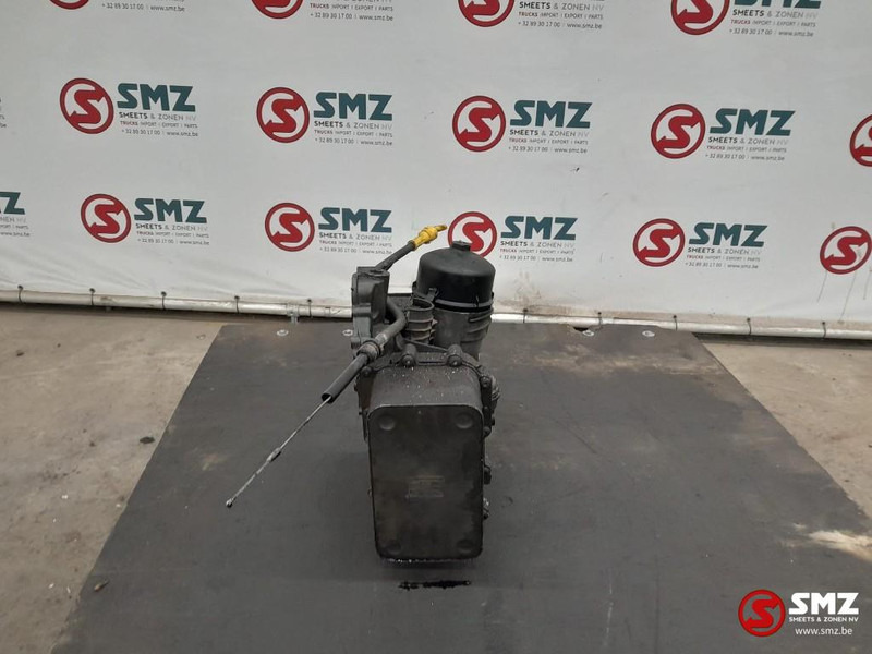 DAF Occ oliefilterhuis DAF - فلتر النفط - شاحنة: صور 3 DAF Occ oliefilterhuis DAF - فلتر النفط - شاحنة: صور 3