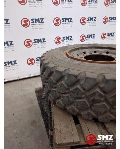 Diversen Occ band 365/85R20 michelin xzl - الإطارات - شاحنة: صور 2 Diversen Occ band 365/85R20 michelin xzl - الإطارات - شاحنة: صور 2