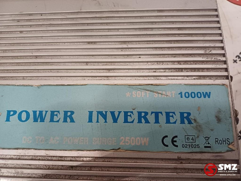 Diversen Occ omvormer Genius Power GP-24-1000 - النظام الكهربائي - شاحنة: صور 5 Diversen Occ omvormer Genius Power GP-24-1000 - النظام الكهربائي - شاحنة: صور 5