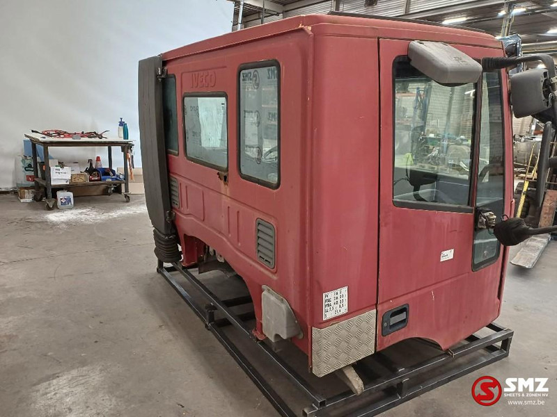 Iveco Occ Cabine Iveco Trakker - الكابينة والداخلية - شاحنة: صور 5 Iveco Occ Cabine Iveco Trakker - الكابينة والداخلية - شاحنة: صور 5
