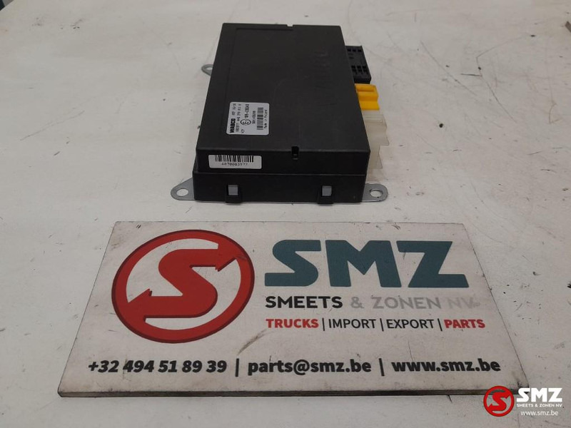 Iveco Occ ECU VCM regeleenheid Iveco - كتلة التحكم - شاحنة: صور 4 Iveco Occ ECU VCM regeleenheid Iveco - كتلة التحكم - شاحنة: صور 4