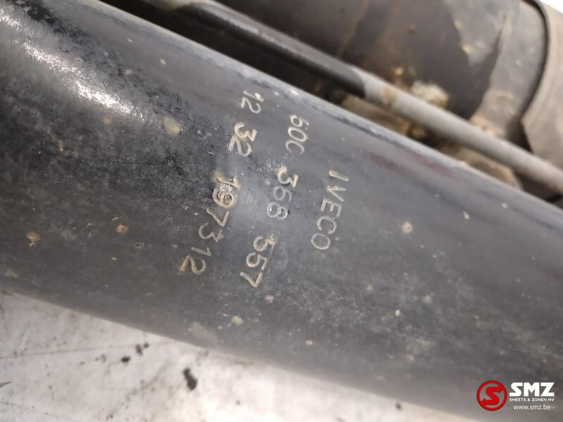 Iveco Occ cabinekantelcilinder Iveco Stralis 500368557 - الإطار / الشاسيه - شاحنة: صور 3 Iveco Occ cabinekantelcilinder Iveco Stralis 500368557 - الإطار / الشاسيه - شاحنة: صور 3