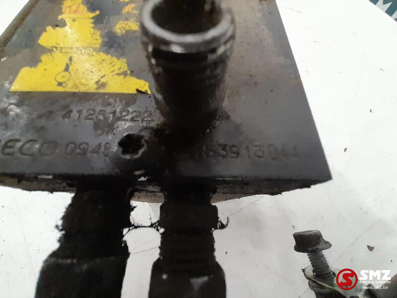 Iveco Occ cabinekantelpomp Iveco Stralis 41281222 - الإطار / الشاسيه - شاحنة: صور 3 Iveco Occ cabinekantelpomp Iveco Stralis 41281222 - الإطار / الشاسيه - شاحنة: صور 3