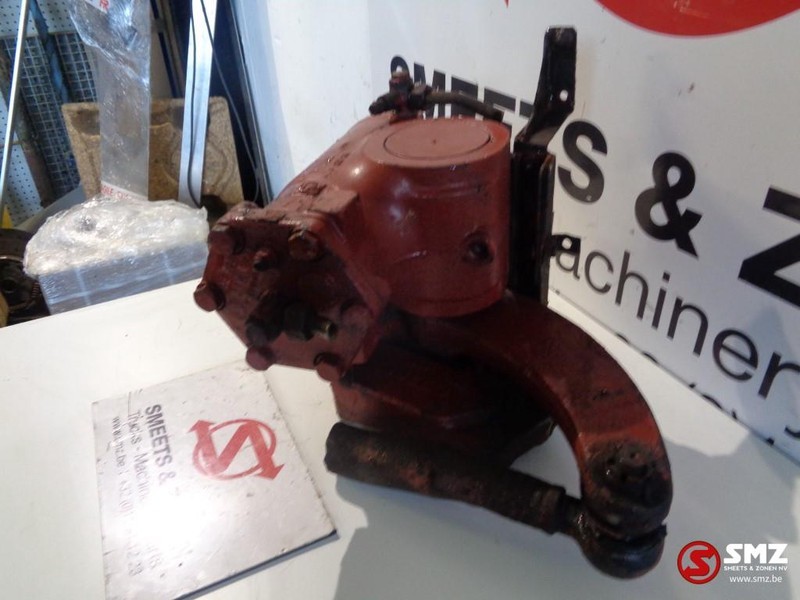 Iveco Occ stuurhuis iveco trakker - دودة دركسون - شاحنة: صور 2 Iveco Occ stuurhuis iveco trakker - دودة دركسون - شاحنة: صور 2