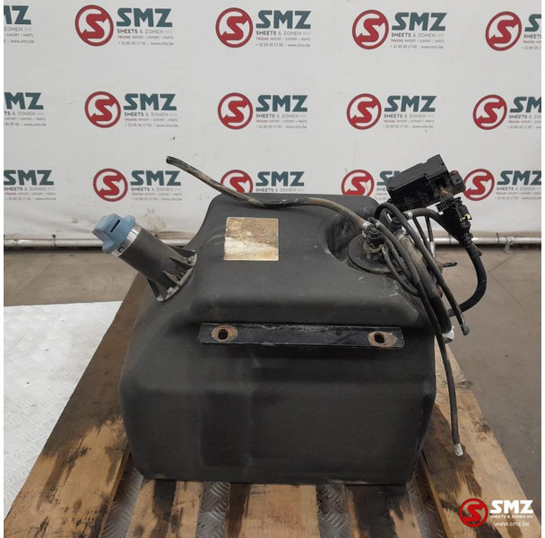 MAN Occ AdBluetank 35L + AdBlueniveausensor MAN - نظام الوقود - شاحنة: صور 1 MAN Occ AdBluetank 35L + AdBlueniveausensor MAN - نظام الوقود - شاحنة: صور 1